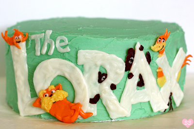 Diamants pour Dessert Le Lorax gâteau (diamants) Diamants pour Dessert Le Lorax gâteau