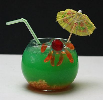 Schmutzige Fish Bowl Drink Rezept