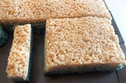 Disney Gefrorenes Ombre Rice Krispies Treats - Zwei Schwestern Crafting