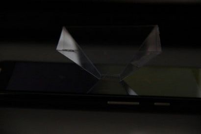 DIY 3D Hologram Pyramide mit Ihrem Smartphone, DIY Hacking