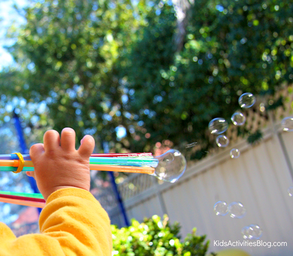 DIY Bubble Shooter Machen Sie Ihre eigene Blase Wand - Aktivitäten für Kinder Blog