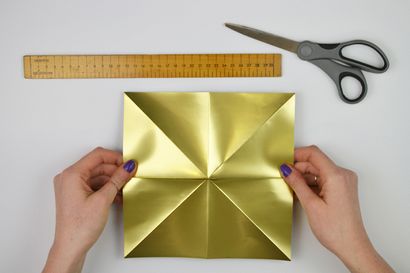 DIY Weihnachtsschmuck Origami Stern-Tutorial - Mollie Makes