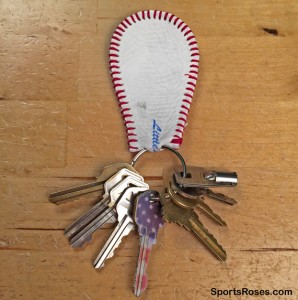 Bricolage - Comment faire un porte-clés Baseball et softball, sports Roses