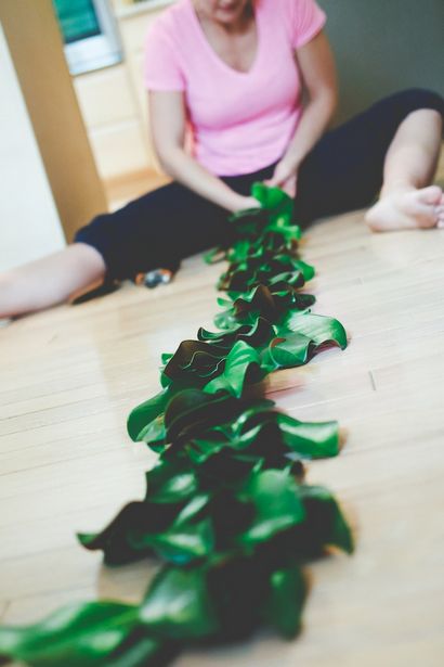 DIY How To Make Magnolia Garland