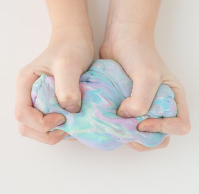 DIY Wie man mit Fotos Silly Putty Schritt für Schritt machen