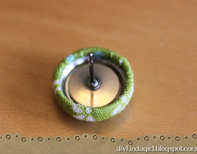 Bricolage un peu fille Bouton Tissu Boucles d'oreilles Tutorial