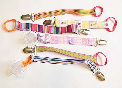 Clips Bricolage Pacifier