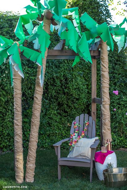 Arbre DIY Palm Party Decor - Lia Griffith