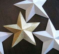 DIY Paper Art Projects - Erfahren Sie, wie 3D Paper Sterne Video Tutorial inklusive Make