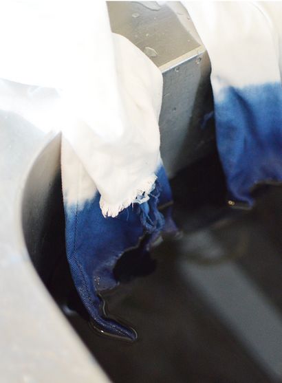 Bricolage Ripped Jeans - dip-dye Tutorial