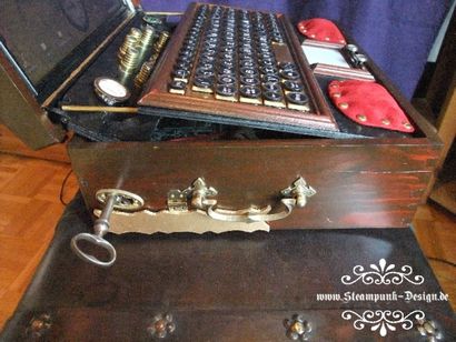 DIY Steampunk Laptop sieht dampfigen gut und ist mit der Leistung unter der Haube gepackt