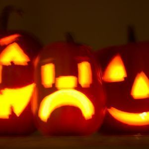 Don t ein Halloween Grinch sein; pass out Süßigkeiten für alle Kinder