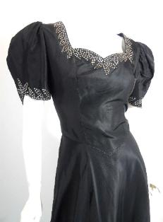 Dorothea Closet Vintage 30 de robes (hermine cru) Closet Vintage 30 s Robes de Dorothea
