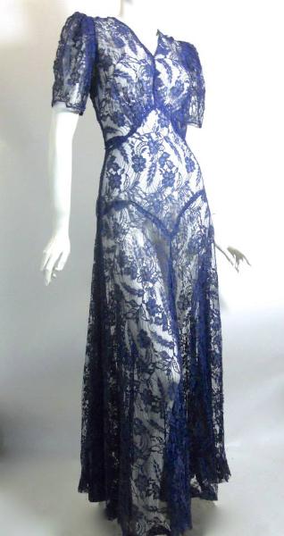 Dorothea Closet Vintage 30 de robes (f.o.g.a.) Closet Vintage 30 s Robes de Dorothea