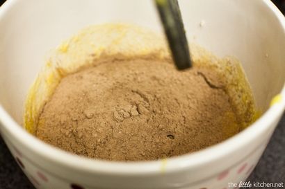 Petits gâteaux au chocolat double avec Caramel au beurre salé, la petite cuisine