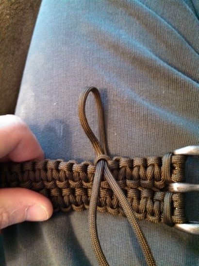 Double Cobra point Paracord ceinture 9 étapes (avec photos)