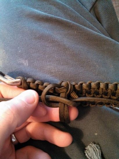 Double Cobra point Paracord ceinture 9 étapes (avec photos)