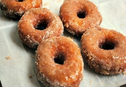 Donuts mit Zuckersirup Glasur - Ehrlich Kochen
