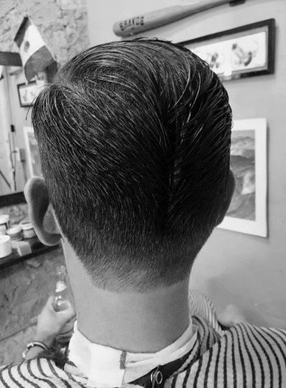 Ducktail Haircut pour les hommes - 30 Ducks Ass Coiffures