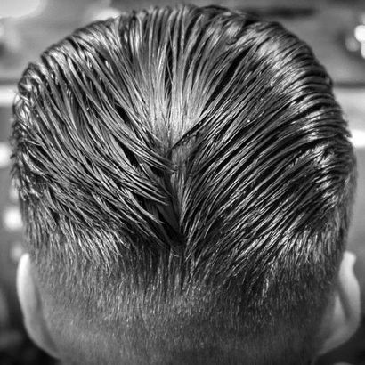 Ducktail Haircut pour les hommes - 30 Ducks Ass Coiffures