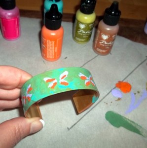 Earthegy »Blog Archive - Dans les coulisses, earthegy Comment faire Etched Patina Bracelets (earthegy) Earthegy »Blog Archive - Dans les coulisses earthegy, Comment faire des bracelets Etched Patina