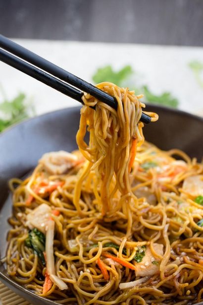 Poulet Chow Mein