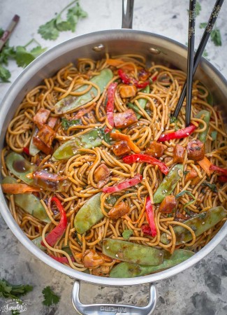 Leicht Huhn Chow Mein