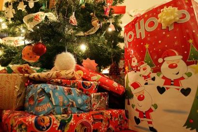 Facile bricolage idées de décoration de Noël, y compris la confection de chapeaux de Noël Père Noël et du papier