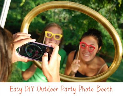 Facile Do It Yourself Photo Party Booth