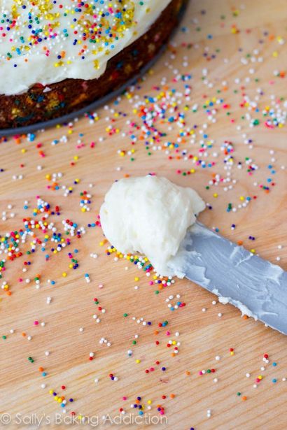 Einfache Hausgemachte Funfetti Cake - Sallys Backen Sucht