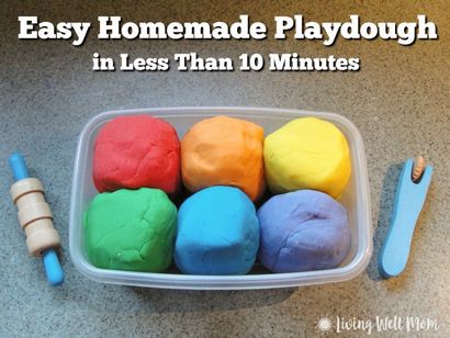 Einfache Hausgemachte Playdough Rezept In weniger als 10 Minuten