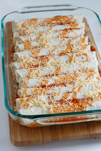 Leicht Make-Ahead-Huhn Enchiladas Rezept