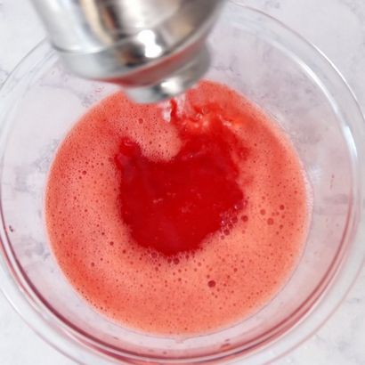 Einfache Erdbeere Jello Shots Rezept (mit Video), TipBuzz