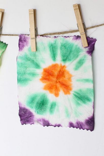 Easy Tie Dye Art avec des lingettes pour bébé - je peux apprendre à mon enfant! (apprendre) Easy Tie Dye Art avec des lingettes pour bébé - je peux apprendre à mon enfant!