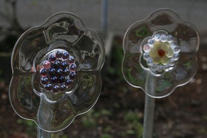Ecolovies ~ Comment faire une fleur de jardin en verre, collecte des moments