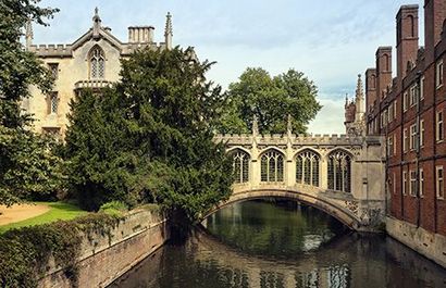Cours d'anglais en Angleterre, Apprendre l'anglais au Royaume-Uni, LSI (anglais) Cours d'anglais en Angleterre, Apprendre l'anglais au Royaume-Uni, LSI