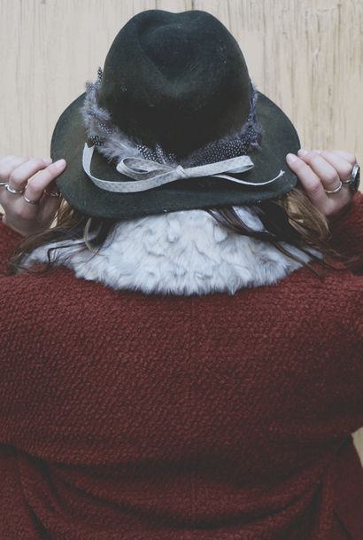 Erweitern Sie Ihren Kleiderschrank mit diesem Hut Band DIY