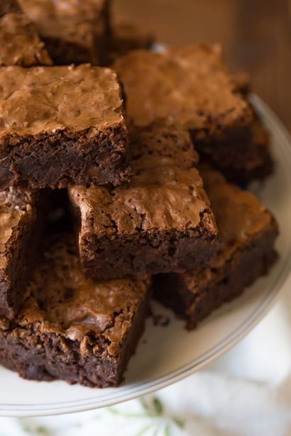 Très épais et Fudgy faits maison Brownies - Lovely Little Kitchen (fudge) Très épais et Fudgy faits maison Brownies - Lovely Little Kitchen