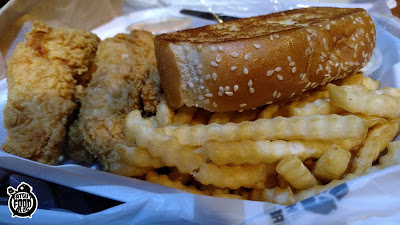 FATGUYFOODBLOG Raising Cane s (augmentation) FATGUYFOODBLOG Raising Cane s