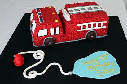 Fire Truck Cake - Feuer Cupcakes, Heather Antrieb