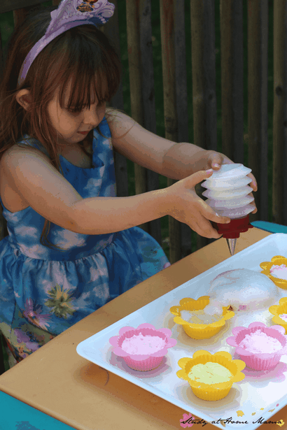 Petits gâteaux pétillantes Pâte - sucre, épices et Glitter