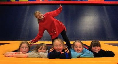 Retournez à la Jumpzone à des parcs de trampoline de l'Irlande, Irish Examiner