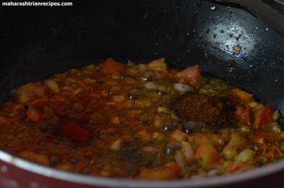 Fleur Batata Rassa bhaji, choux-fleurs Curry, Recettes Maharashtrian