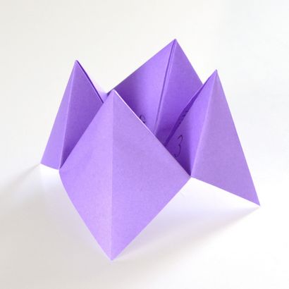 Falten Sie ein Fortune Teller - Easy Origami Tutorial - Traum ein wenig größer