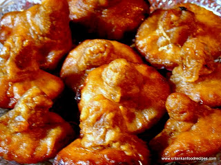 Recettes alimentaires - Sri Lanka Konda Kavum Recettes (nourriture) Recettes alimentaires - Sri Lanka Konda Kavum Recettes