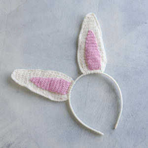 Crochet gratuit oreilles de lapin pour Pâques Motif - Crochet Coach