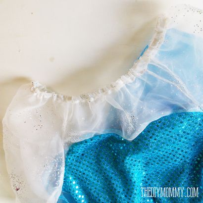 Kostenlose Muster und Tutorial für ein gefrorenen Inspired Elsa-Kleid-Kostüm, die DIY-Mama