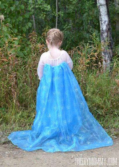 Patron gratuit et tutoriel pour une robe inspirée Frozen Elsa Costume, le bricolage maman