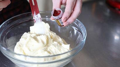 Obtenez la cuisson avec notre Pudding cerveau recette de gâteau, articles, Doctor Who