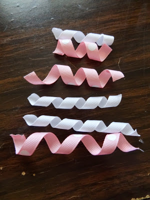 Obtenez vos conneries ensemble Mini Korker Bows Tutorial